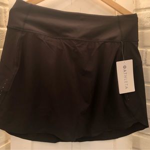 NWT Athleta Run With It 16” Skort, Black